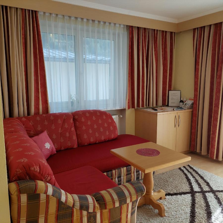 Apartamento Haus Tanja Längenfeld Exterior foto