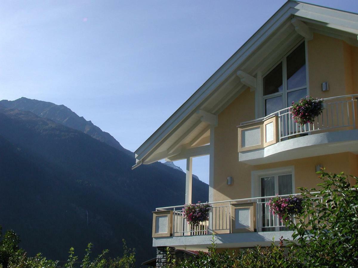 Apartamento Haus Tanja Längenfeld Exterior foto